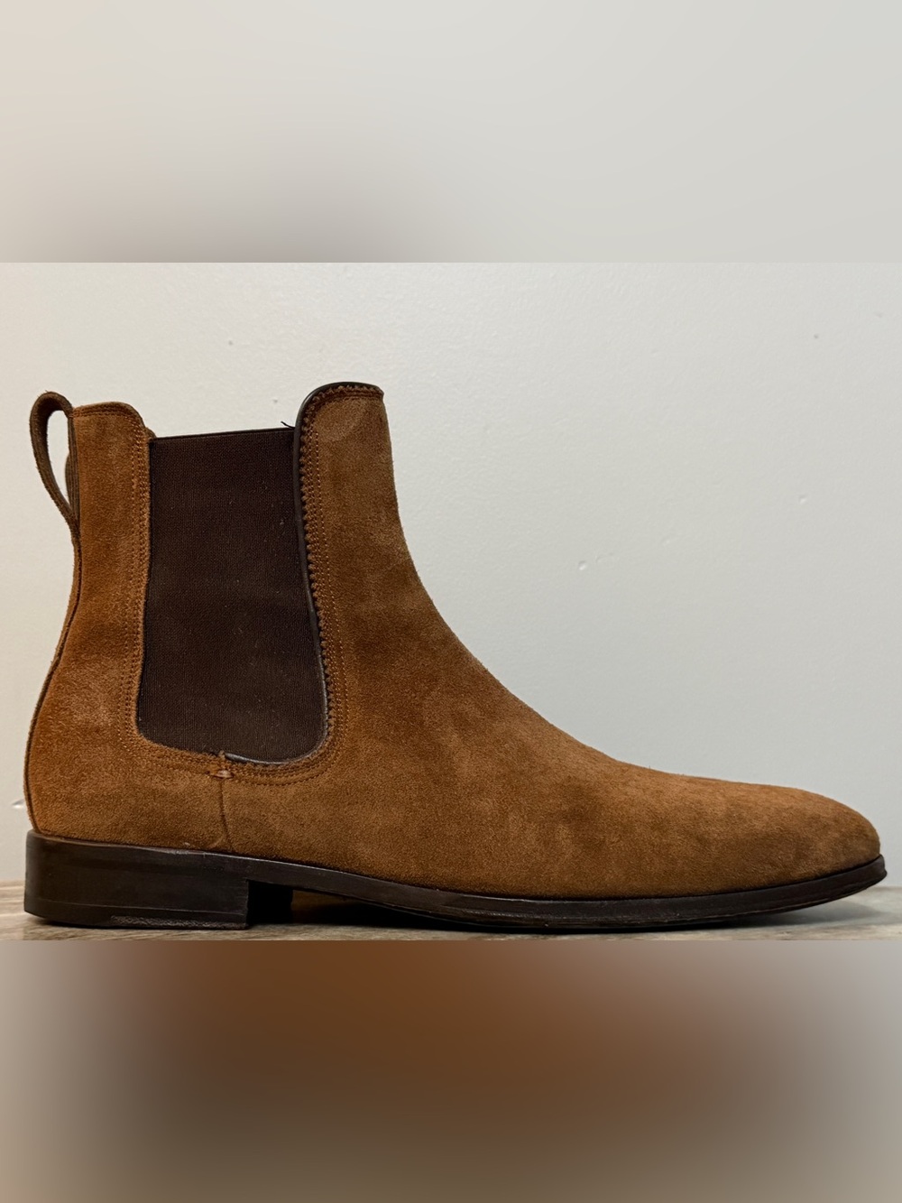 FERRAGAMO BROWN SUEDE CHELSEA BOOTS US 9.5 D MADE IN ITALY ANKLE $1200 PULL ON